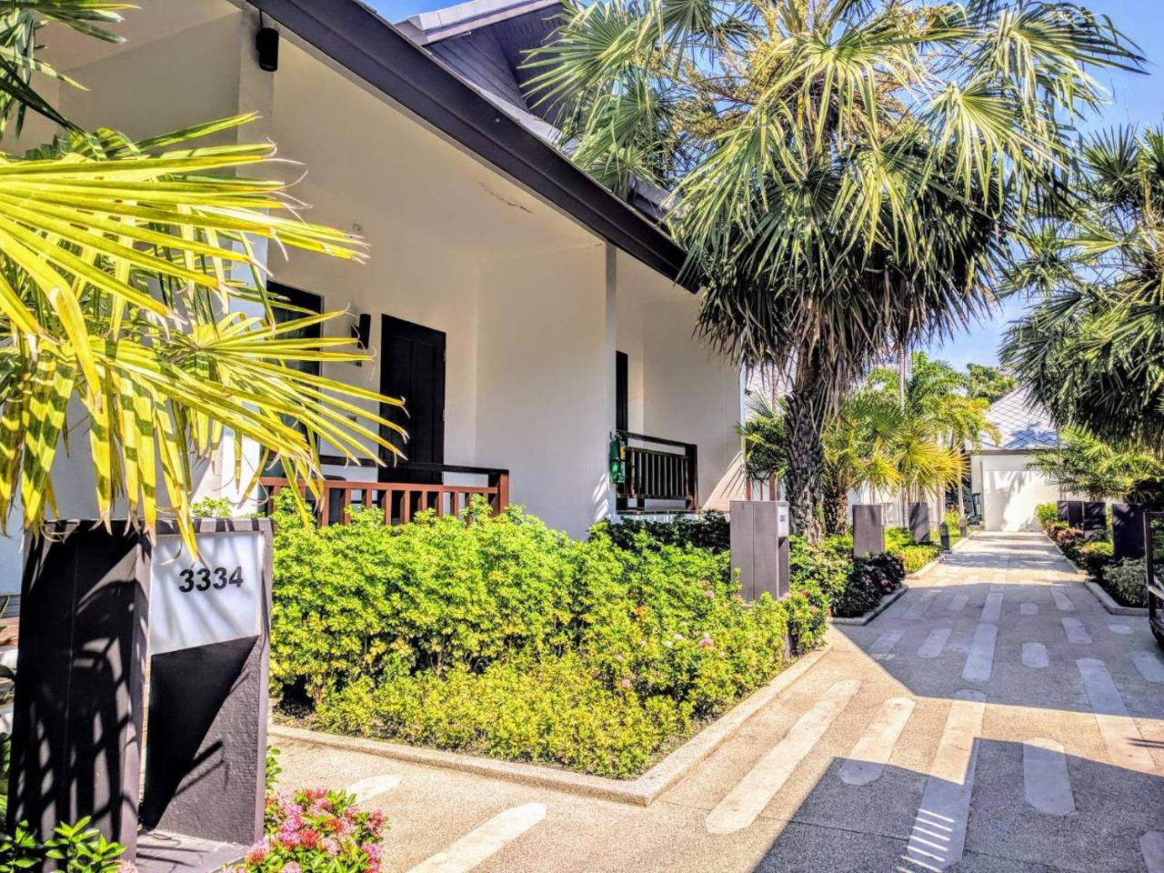 Long Beach Garden Hotel & Pavilions Pattaya Extérieur photo