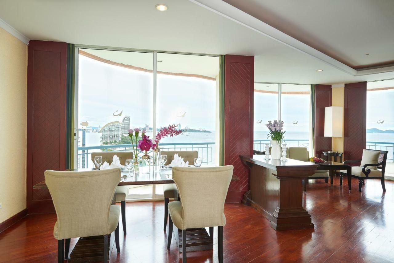 Long Beach Garden Hotel & Pavilions Pattaya Extérieur photo
