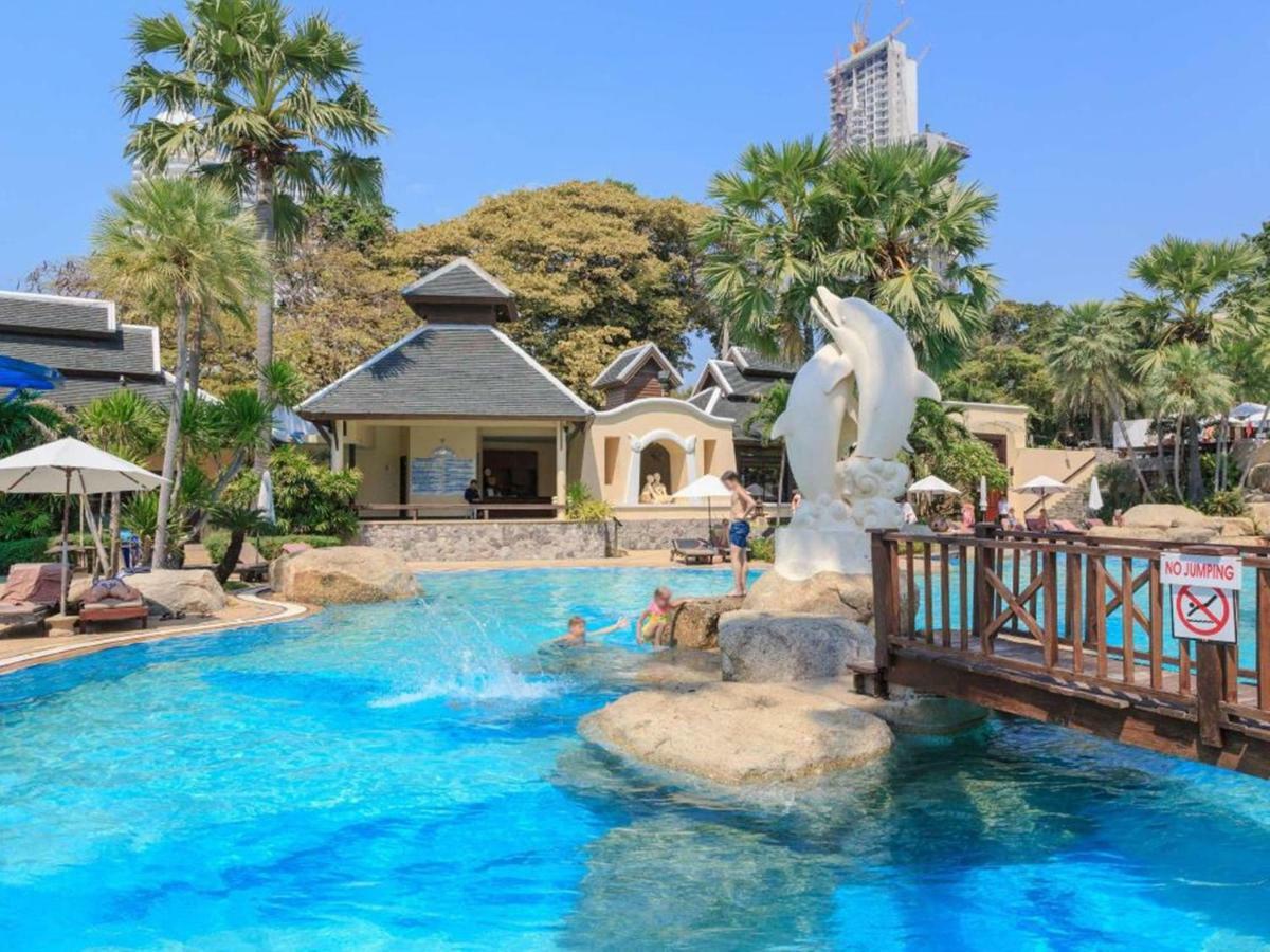 Long Beach Garden Hotel & Pavilions Pattaya Extérieur photo