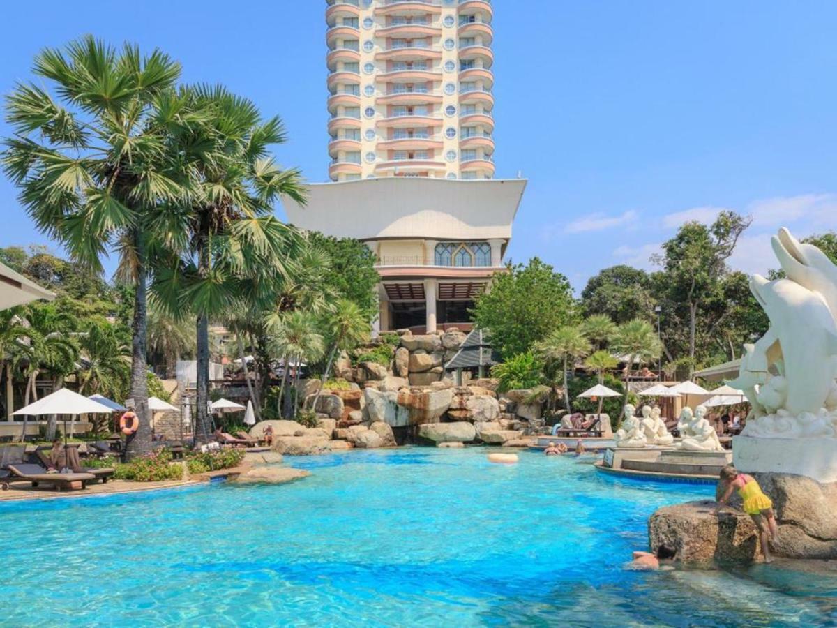 Long Beach Garden Hotel & Pavilions Pattaya Extérieur photo